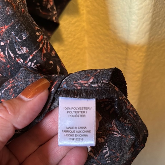 NEW! Women’s Downing Studio Floral Kimono - Black and Orange, Size 2x. - Picture 4 of 4